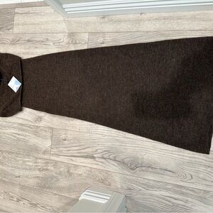 MAJORELLE 
Avalee maxi dress in chocolate brown 
In size small